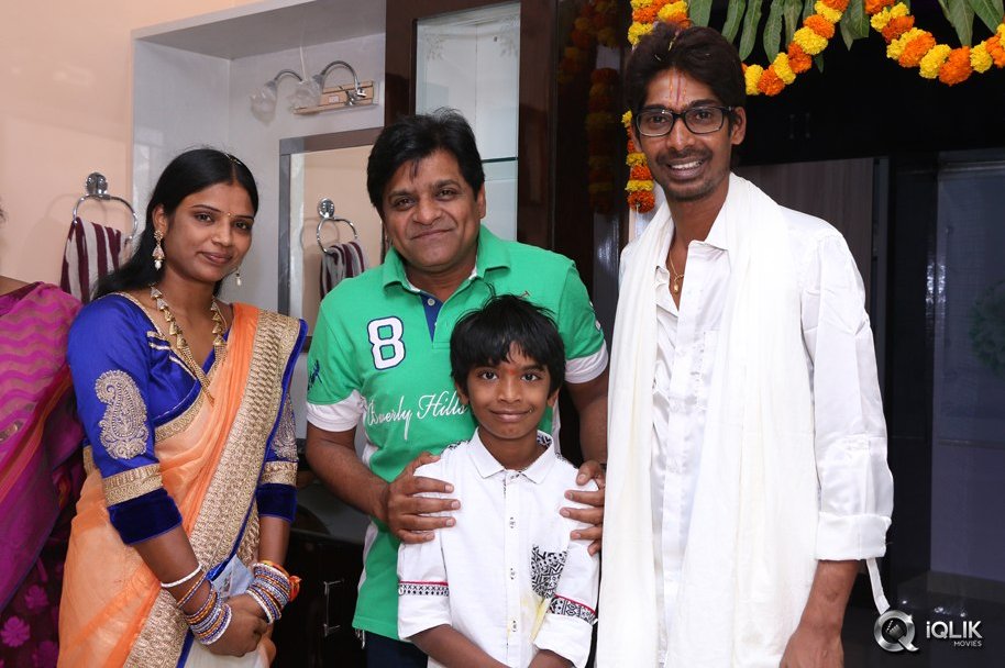 Celebrities-at-Dhanraj-House-Warming-Function